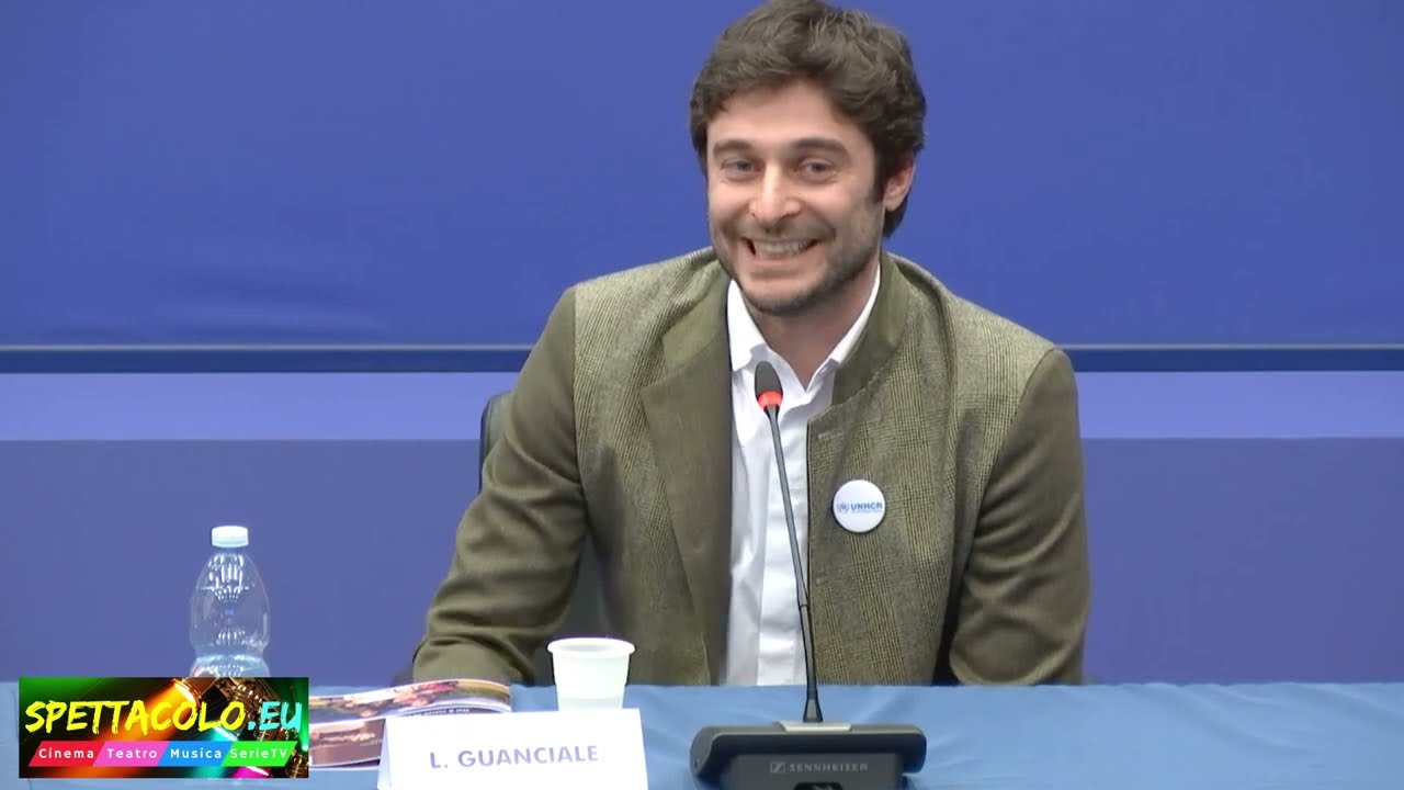 Lino Guanciale, video incontro Noi: «Se c'è l'amore non necessariamente c'è la felicità»