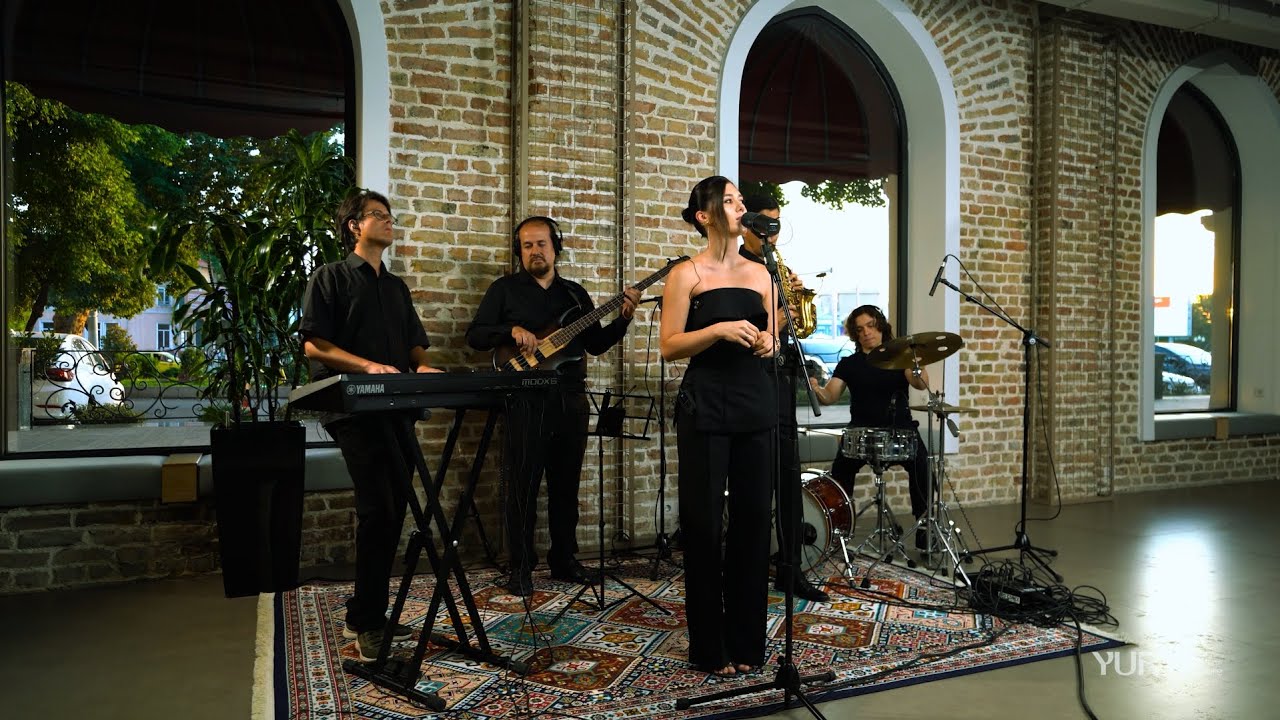 Sabina Mustaeva & Jazzirama — Live Cover Session