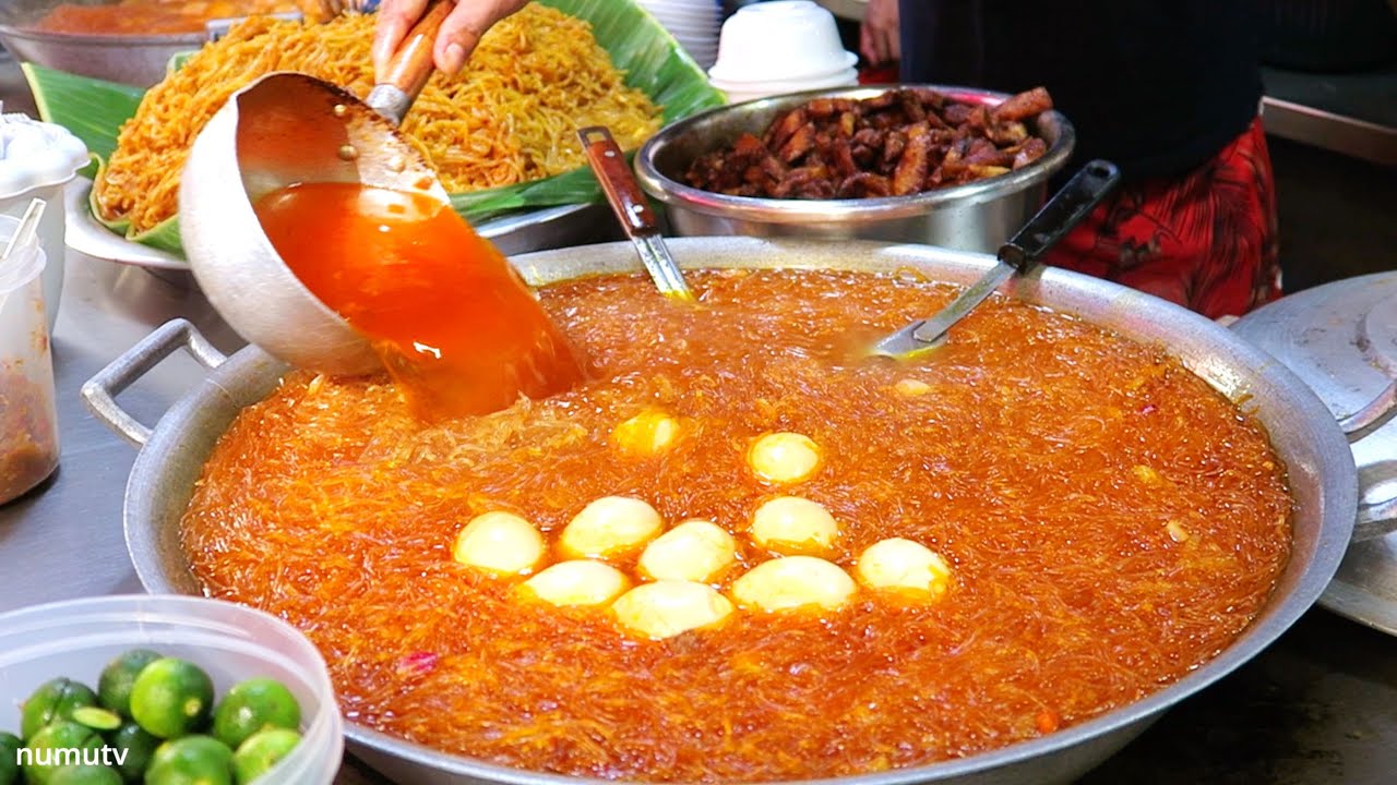 Philippines Street Food in QUIAPO Market | ULTIMATE Street Food Tour in Manila!
