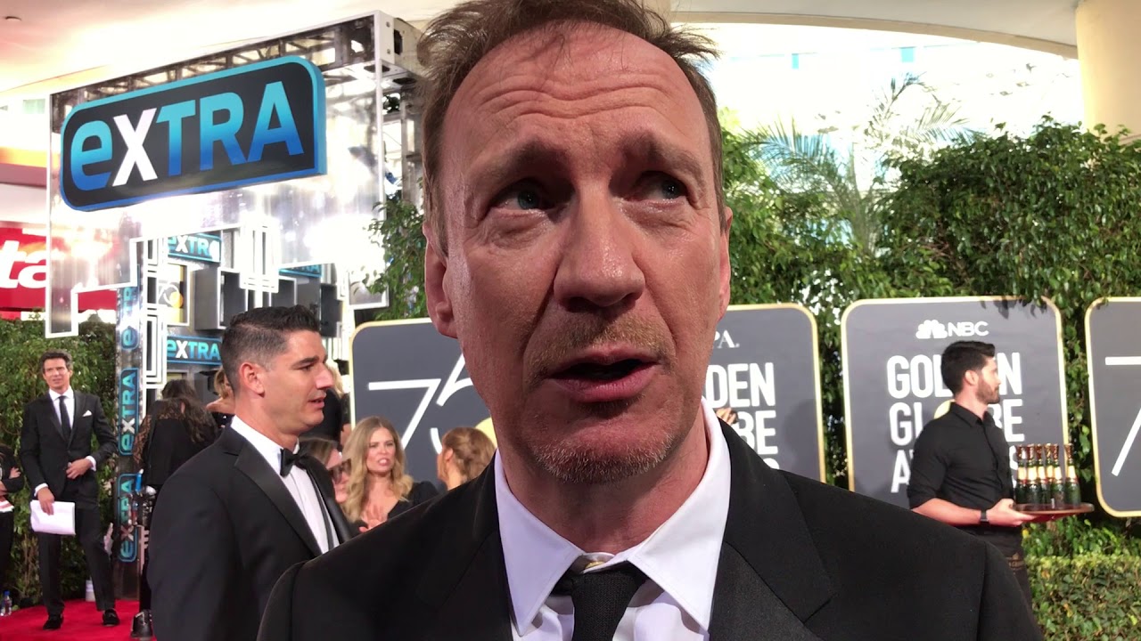 David Thewlis ('Fargo') Golden Globes 2018 red carpet exclusive interview