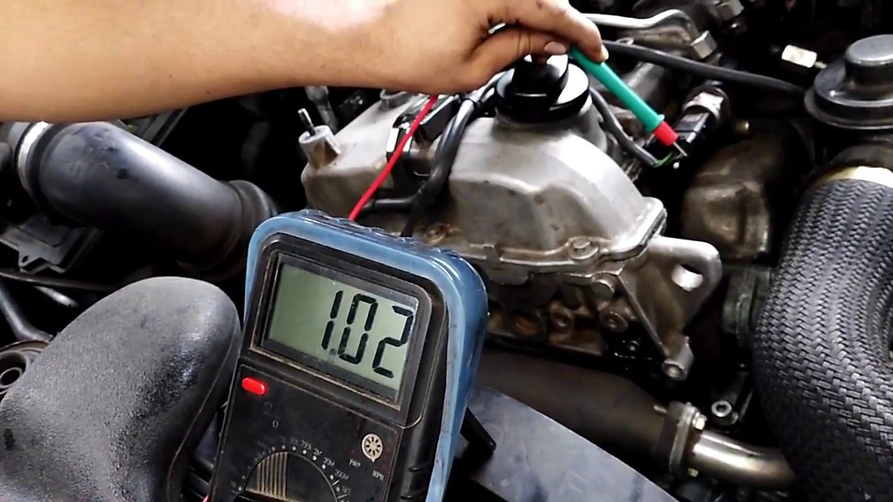 Probando un Sensor de Presion de Riel Ssangyong Actyom - Curso de Common Rail en Colombia
