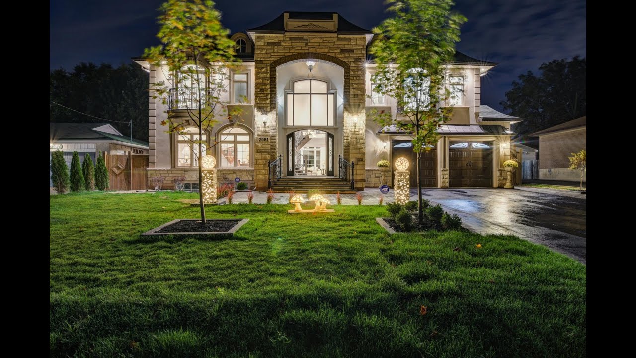 2081 Wakely Street Oakville