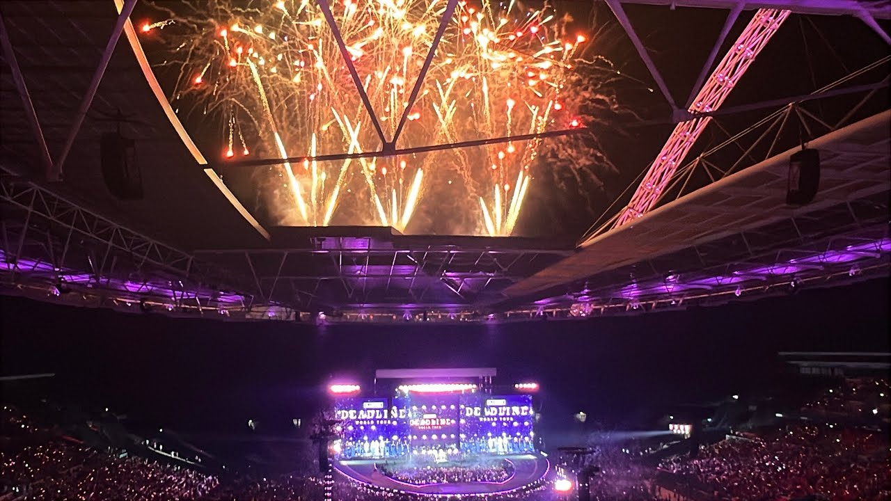 BLACKPINK Live at Wembley Stadium Day 1｜Encore “Kick It” & Fireworks｜Deadline World Tour