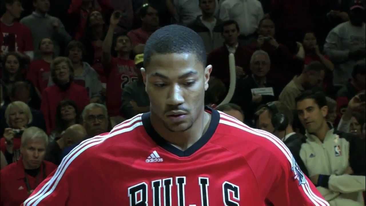 Derrick Rose- Flight School - (Superstar Series)