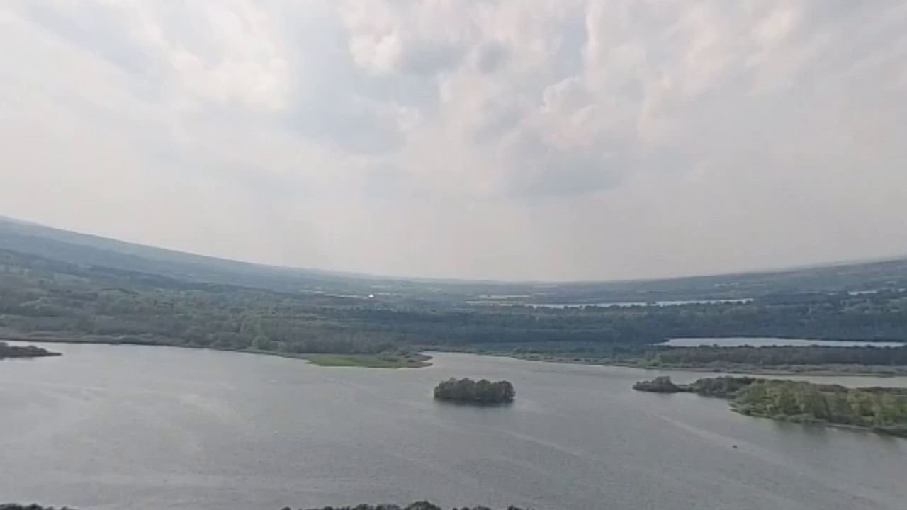 4K Full HD - 360° Grad - Panorama - Schöne Aussichten über der Landschaft aus luftiger Höhe