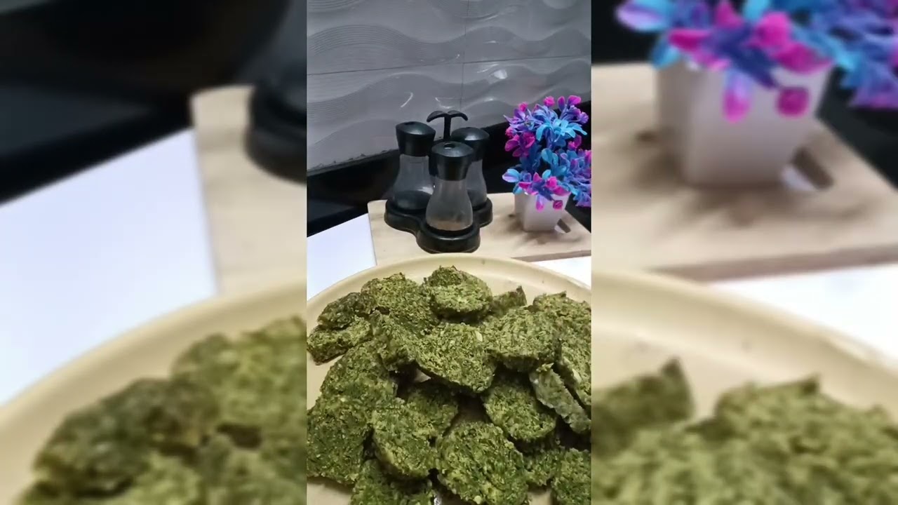 कुरकुरीत आणि खुसखुशीत अळूवडी😋...#aduvadi recipe