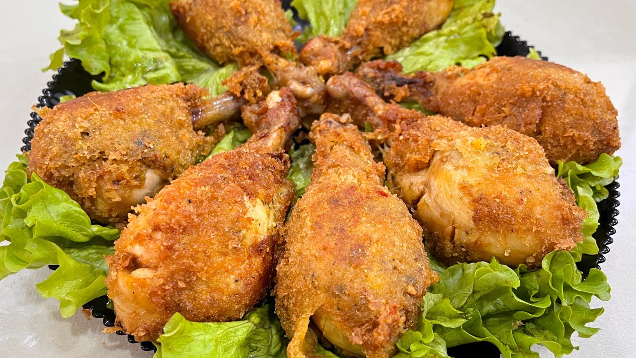 Fried Chicken Recipe | Fried chicken Leg piece bnany ka tareeka | Crispy and Juicy Fried Chicken|UKK
