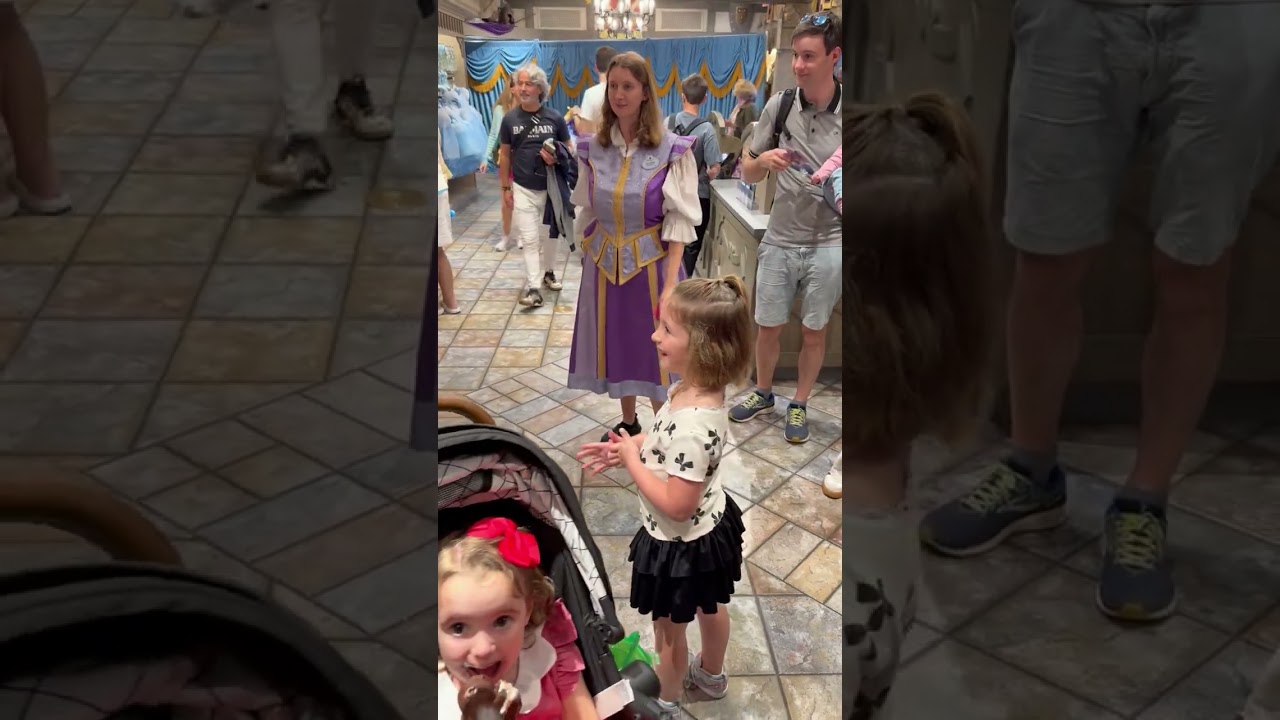 VIP Tour at Disney World!!! We love Emma, Our second tour. 