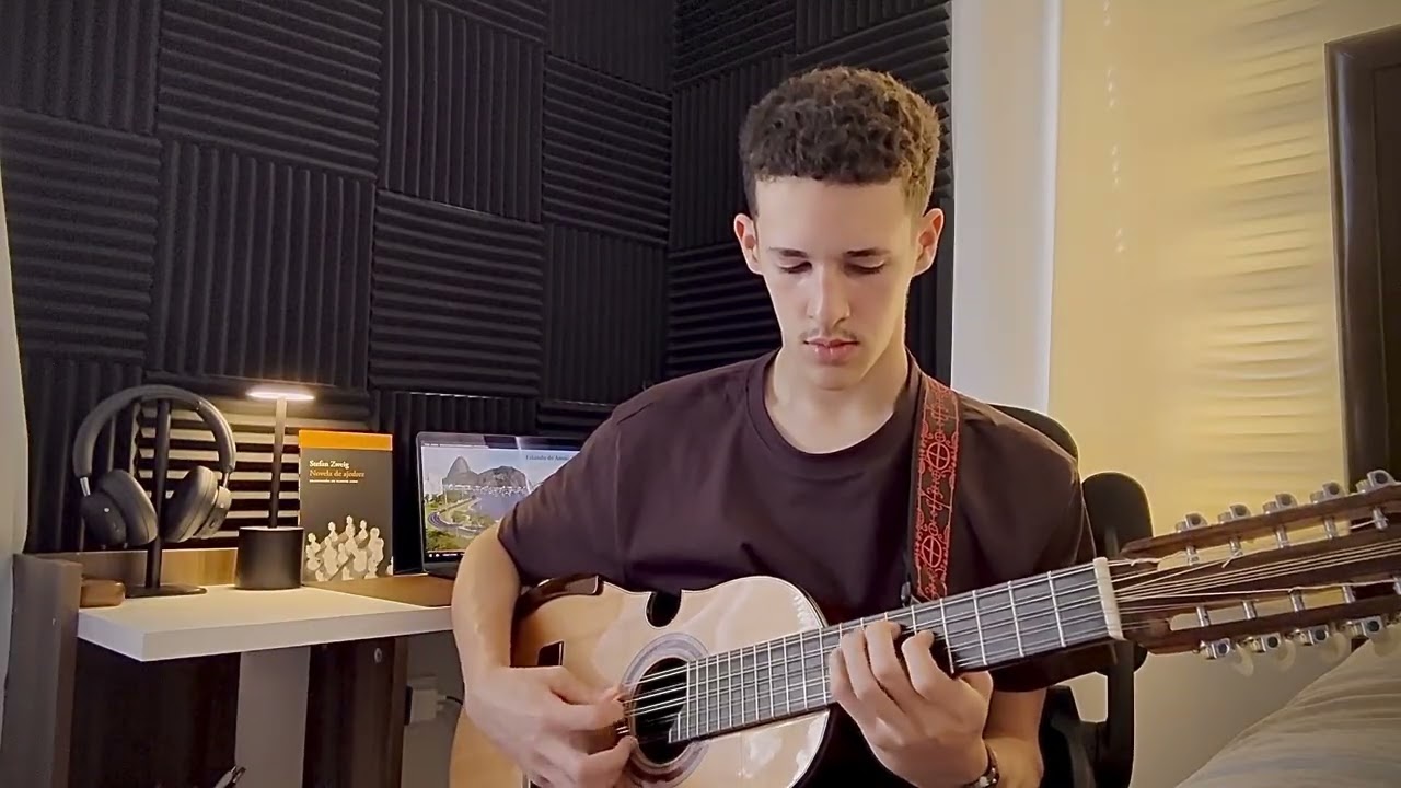 Falando de Amor Interpretada en Cuatro Puertorriqueño🎶🇵🇷🇧🇷 #tomjobim #bossanova #brasil 