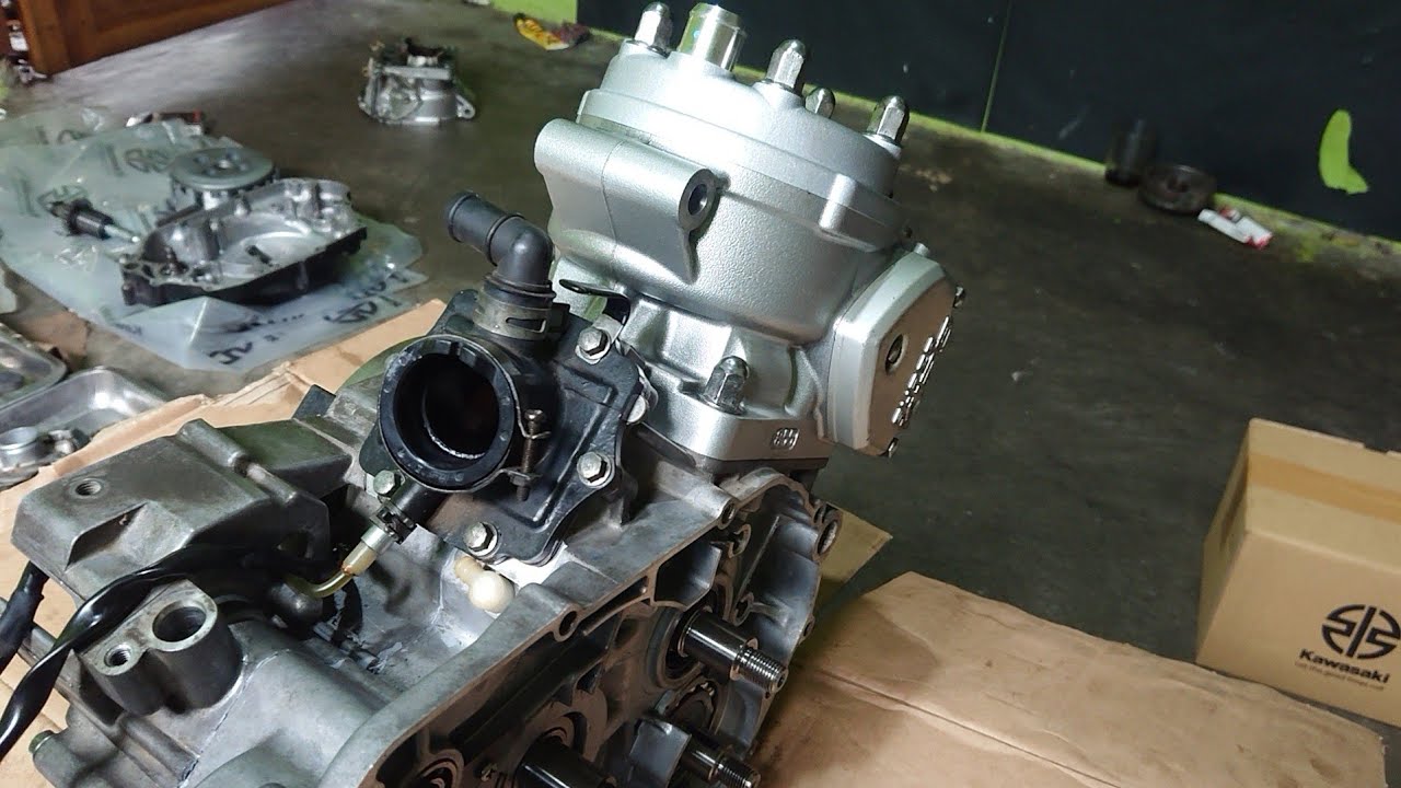 Restorasi Mesin Ninja RR New : Rakit Mesin