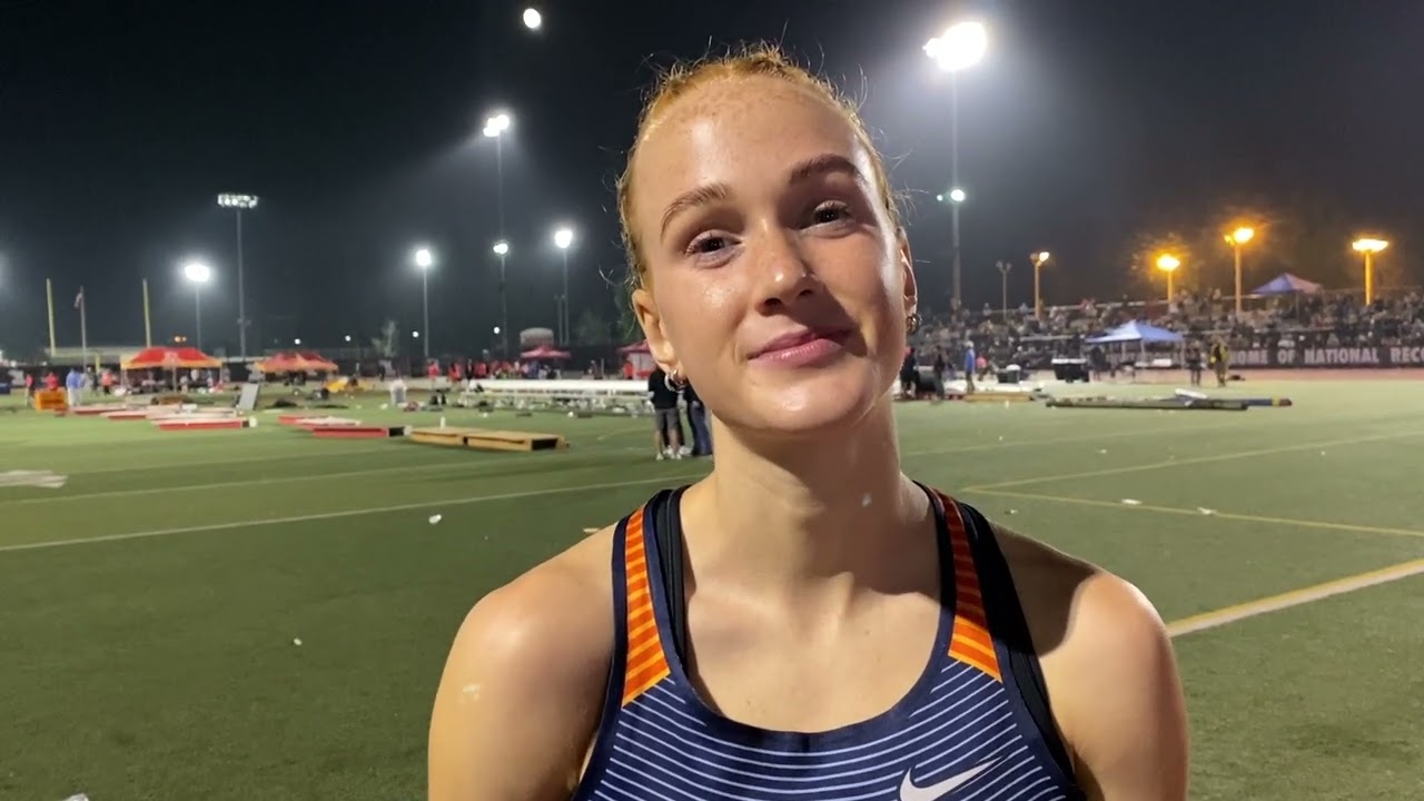 Jane Hedengren (Timpview HS, Utah) crushes the girls high school two-mile and 3200 national records!