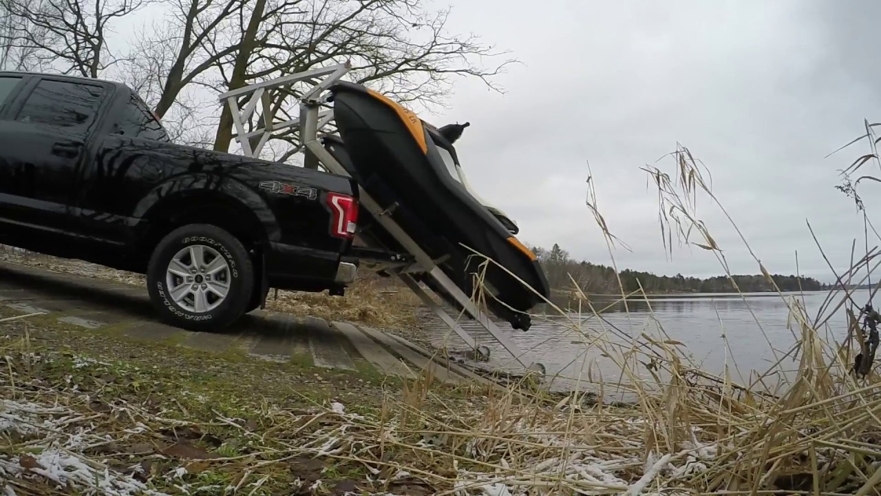 Hydraulic Jet Ski Lift Movie
