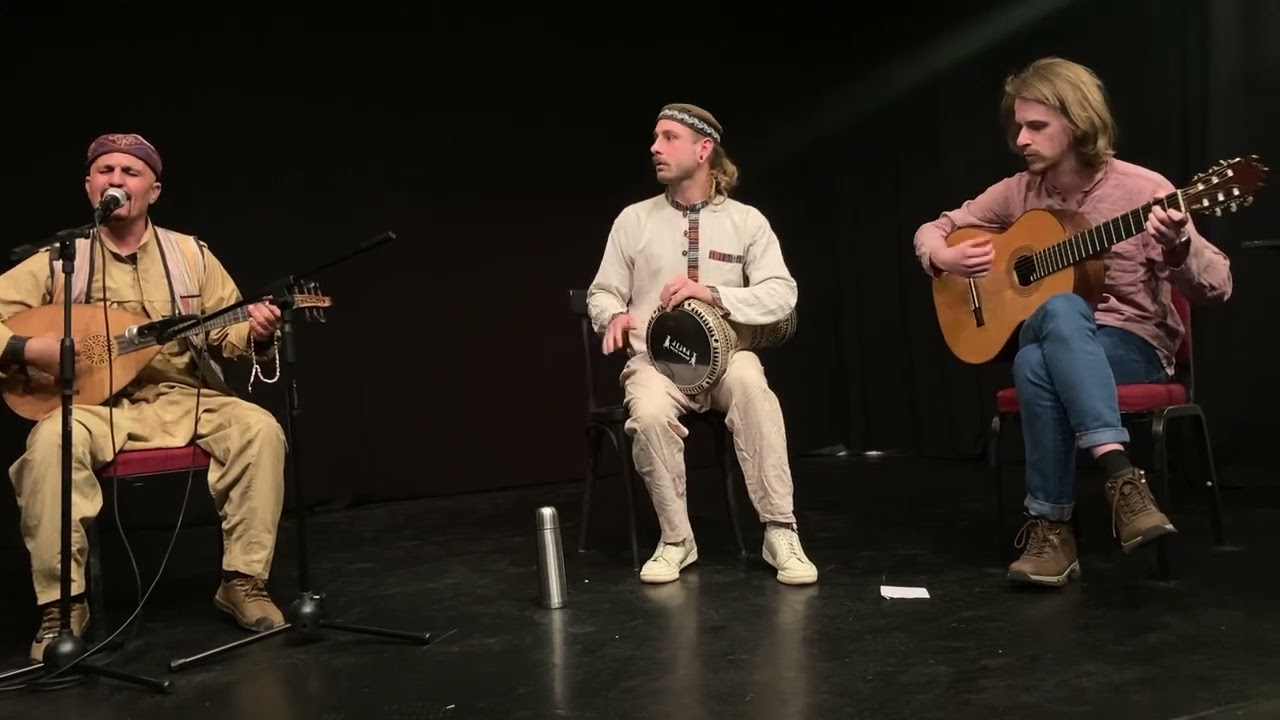 Desztan Zara gyan Kurdish Folklore Music Sing Diyar Van Derik Lavta Guitar Darbuka Violin Budapest