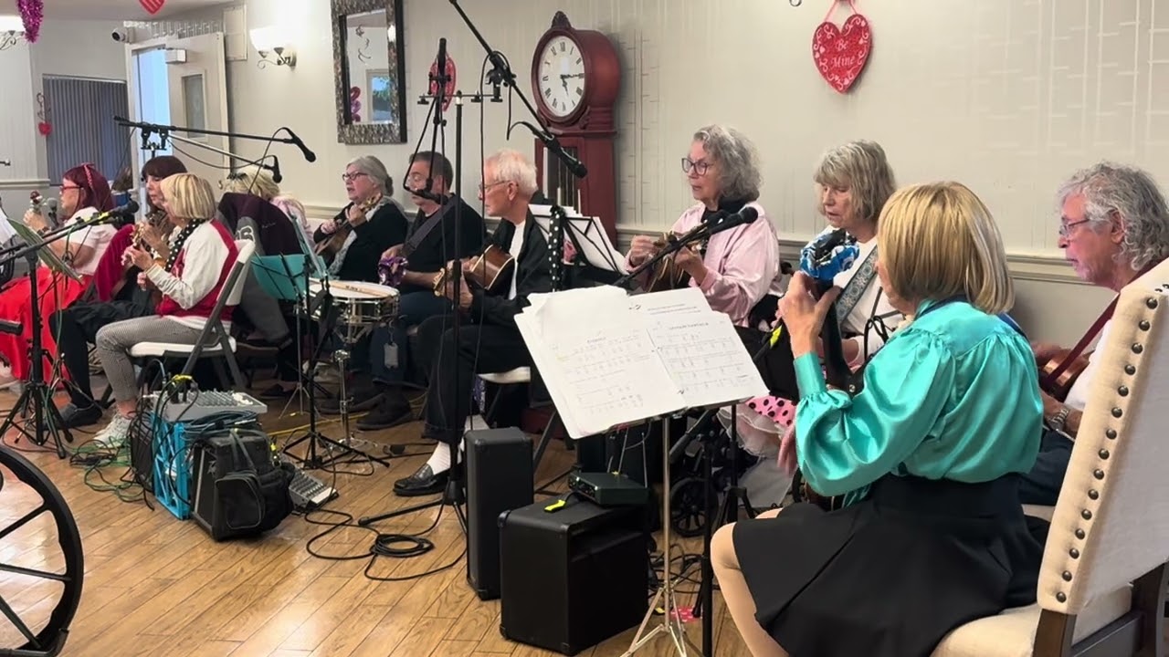 Penny Lane Ukuleles - “Lipstick On Your Collar “ 2026