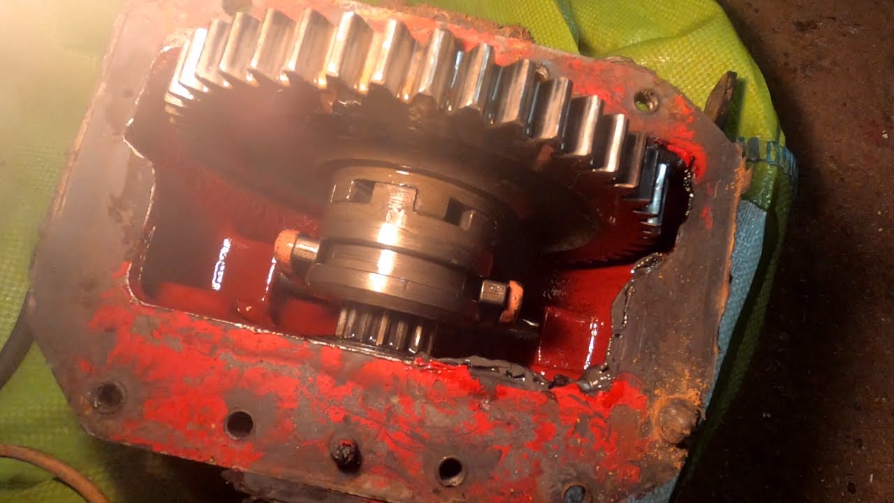 ZETOR 5245 NA WARSZTACIE/REGENERACJA NAPĘDU [37]