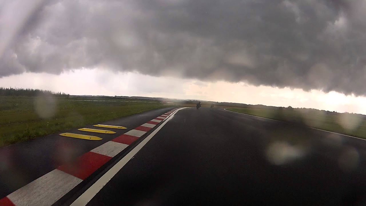 circuit clastres 15/08/14 pluie
