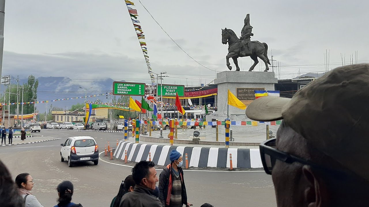 Leh Ladakh || लेह से चाेकलामसर, लद्दाख || Choglamsar to Leh City in Winter 2024 ||