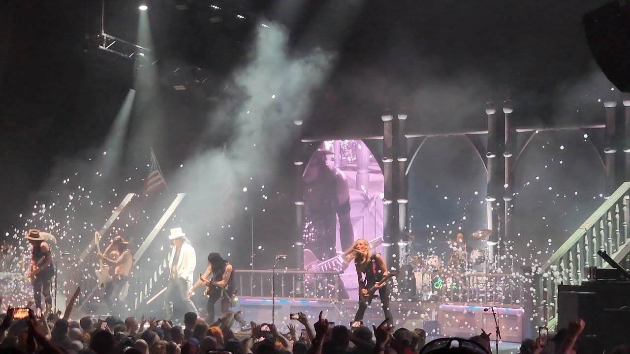 Alice Cooper - School's Out (Live) - Sept 15, 2024 (The Woodlands, TX)