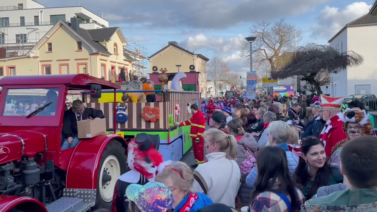 Rosenmontagszug  2024 Andernach
