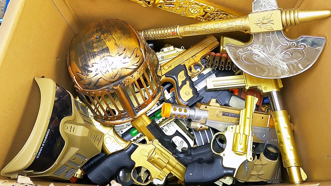 Golden Arsenal Box! 30+ Gold Toy Guns, Revolvers & Medieval Knight Weapons! ⚔️🔥