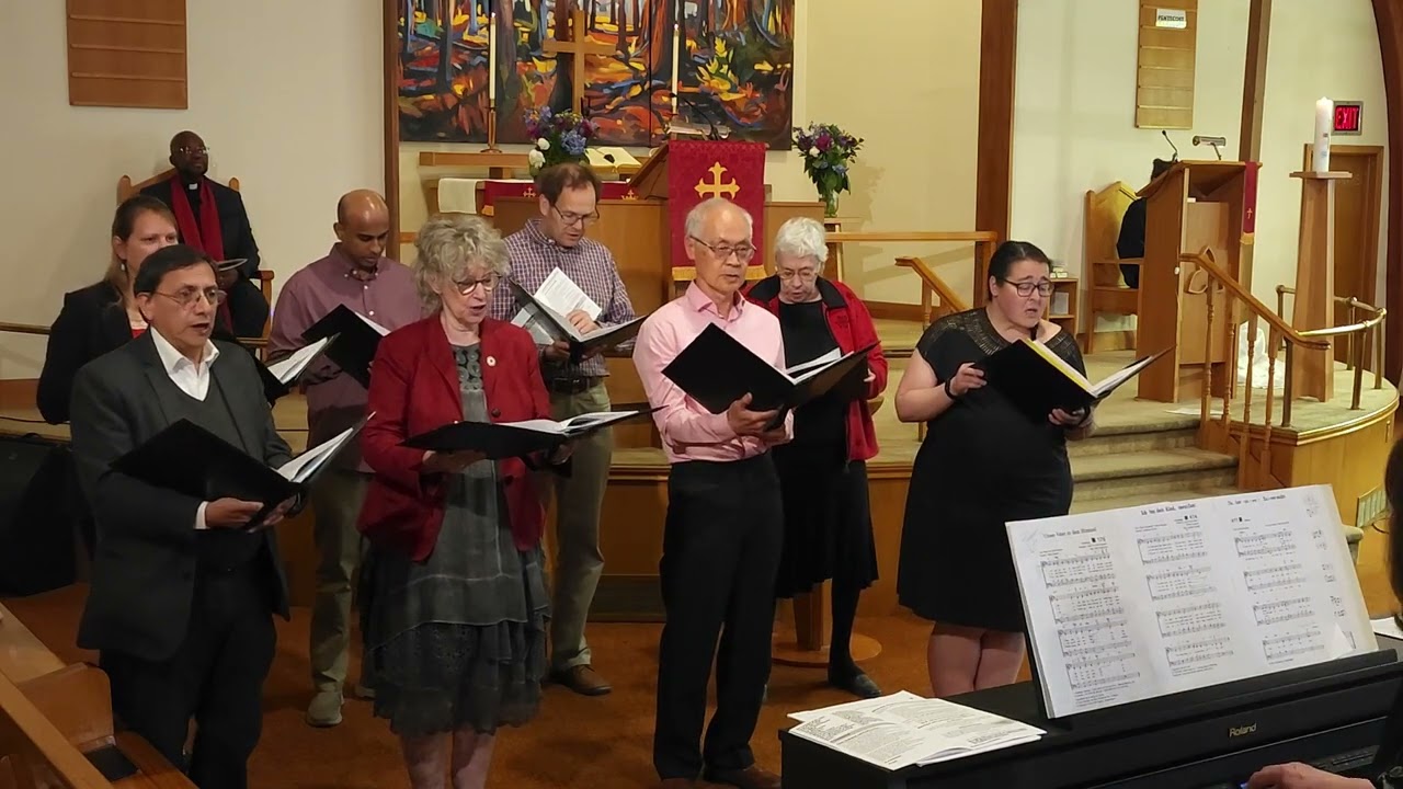 Konfirmation am Pfingsten 2025 -der  Martin Luther Kirche Kirchenchor singt ein Medley von Liedern