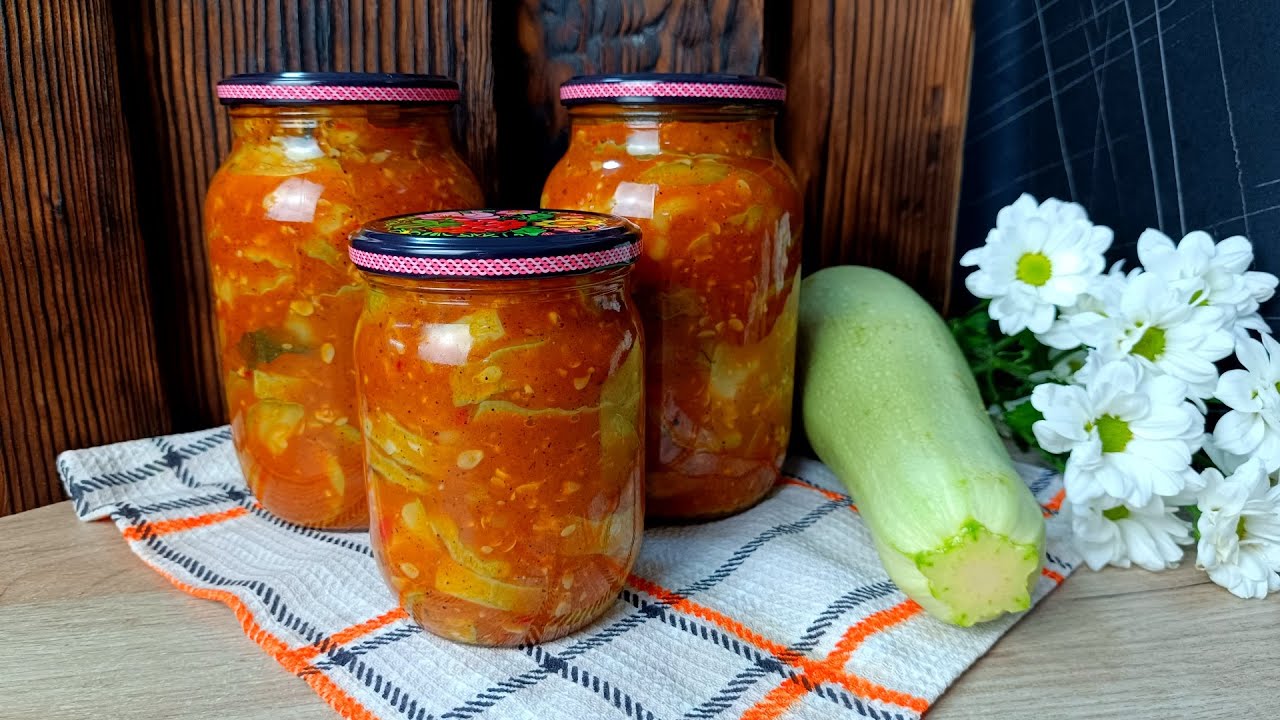 Кабачки в соусі сацебелі — вибухова закуска на зиму!