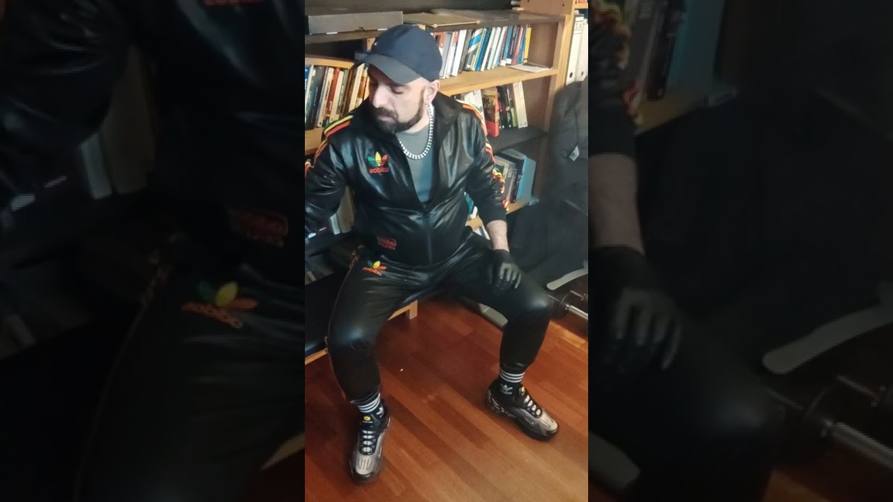 Adidas Chile tracksuit and Nike TN 3 smoking guy
