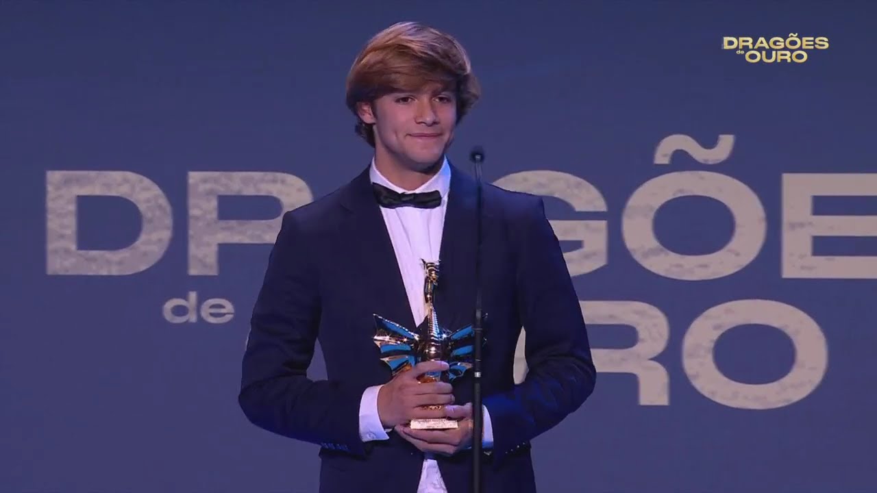 Rodrigo Mora: "Só falta realizar o sonho de ser campeão e festejar nos Aliados" Dragões de Ouro 2025