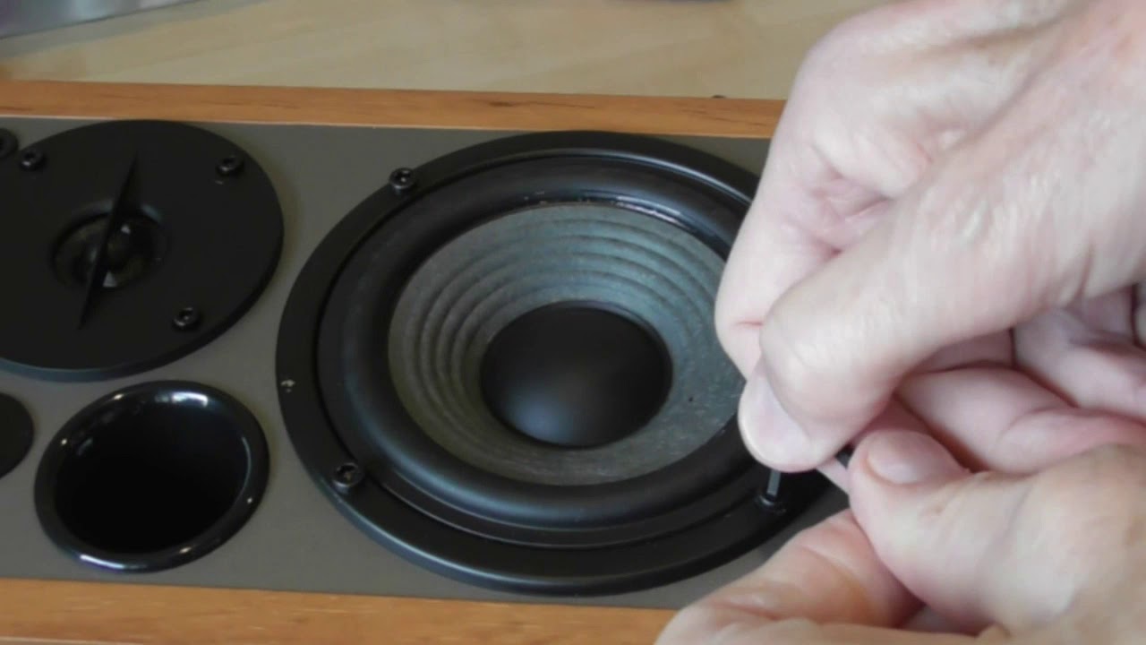 Edifier R1280T Loudspeaker review, and a look inside.