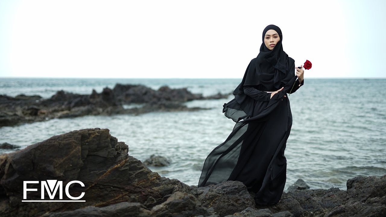 Tasha Manshahar - Bukan Aku (Official Music Video)