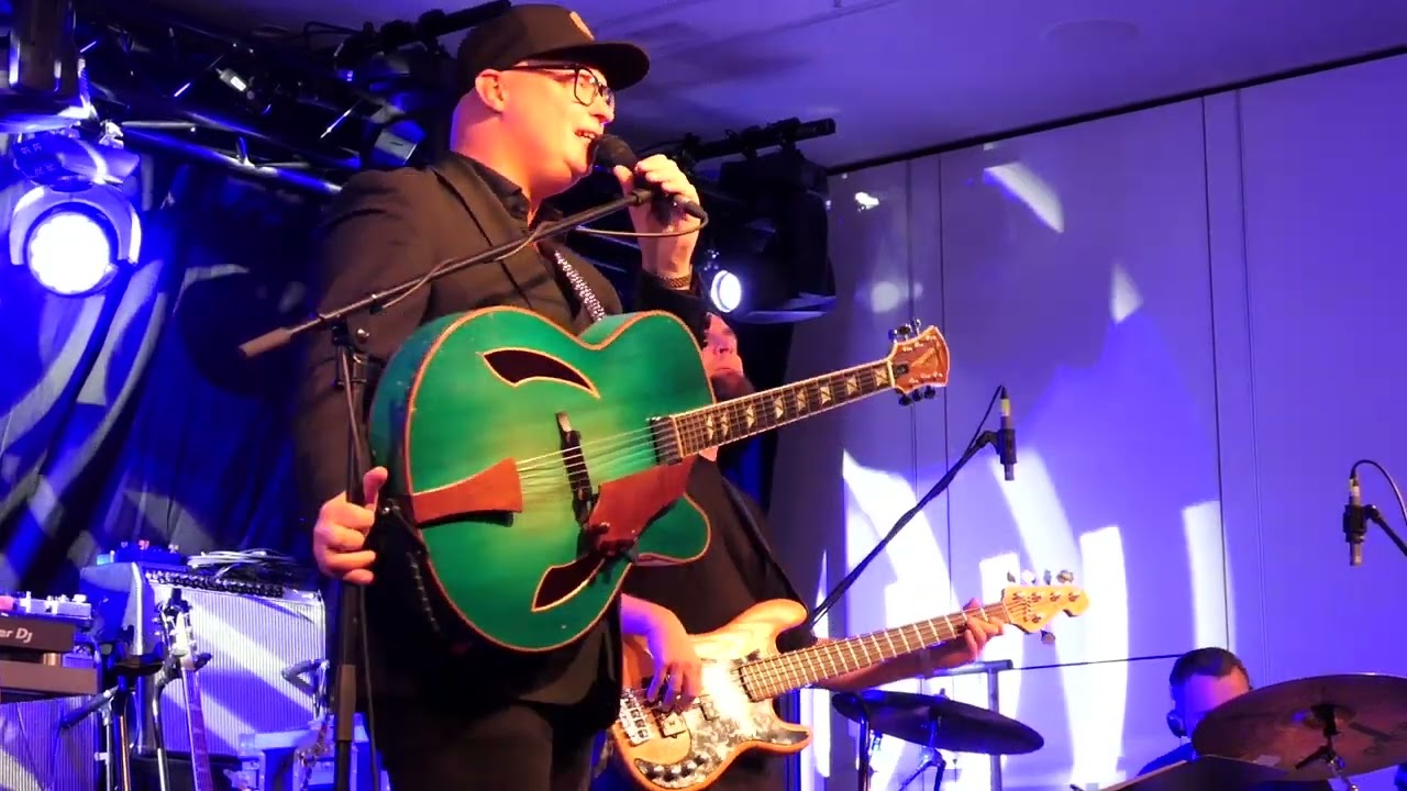 Torsten Goods & Band in Ingolstadt - NAKED FUNK (15.11.2024)