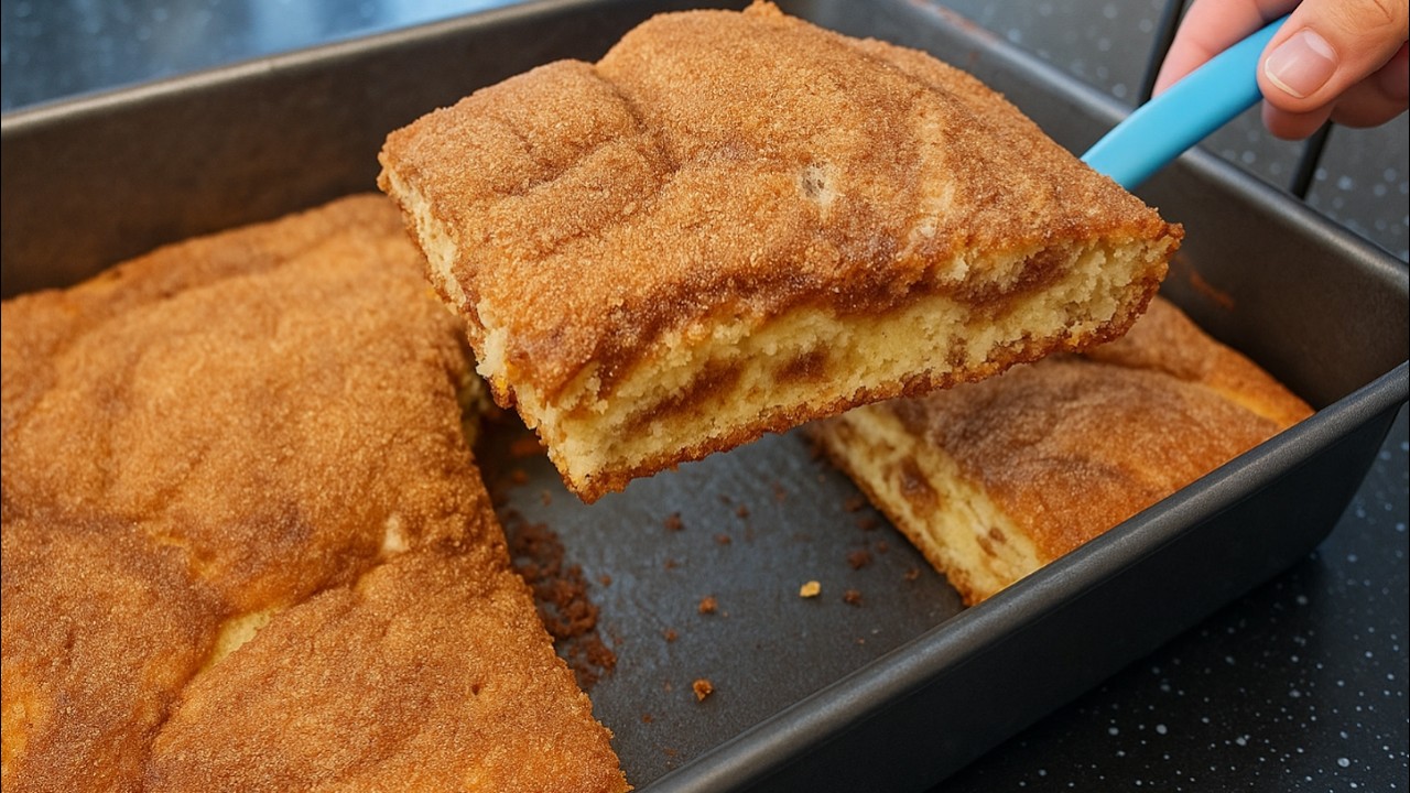 Банановый пирог с сахаром и корицей — с начинкой прямо из духовки!