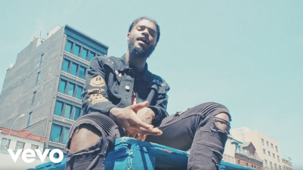 Willyynova - Insidious White Noise (Official Music Video)