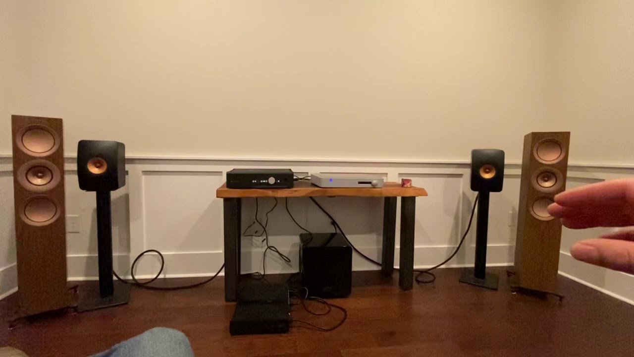 KEF LS50 Meta vs KEF R7 subjective comparison (no sound demo)