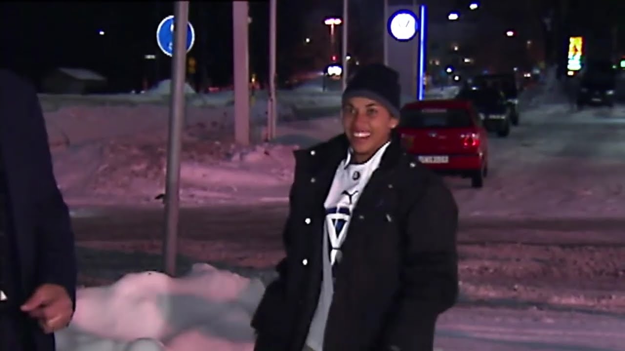 A jogadora Marta fala sobre o preconceito no futebol feminino