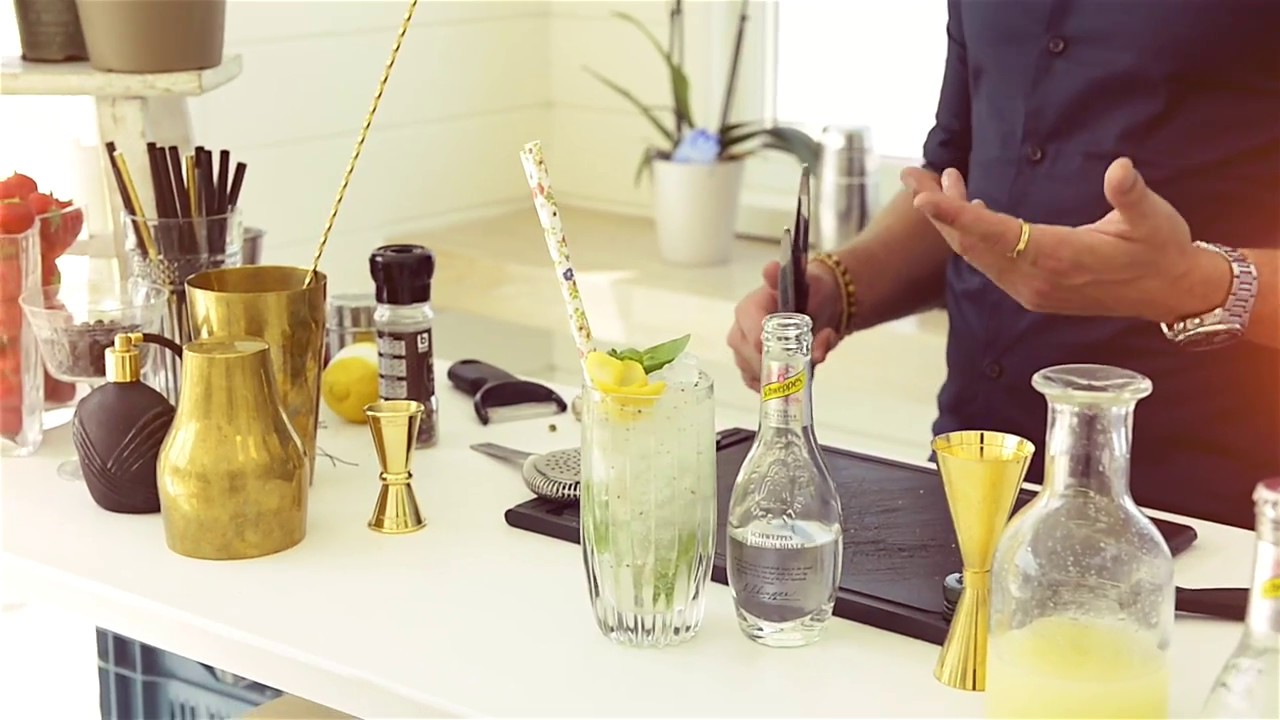 Alcoholvrije cocktail maken met Pink pepper tonic