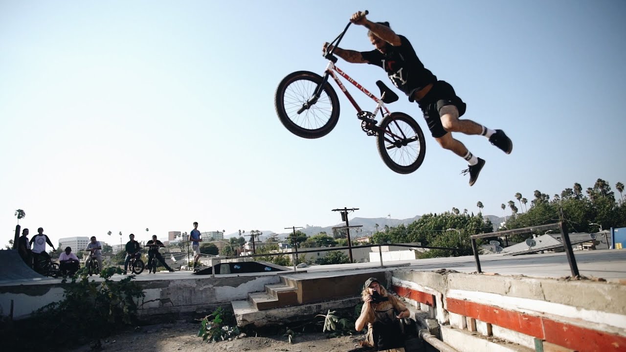 INSANE HAND BUILT BMX COURSE