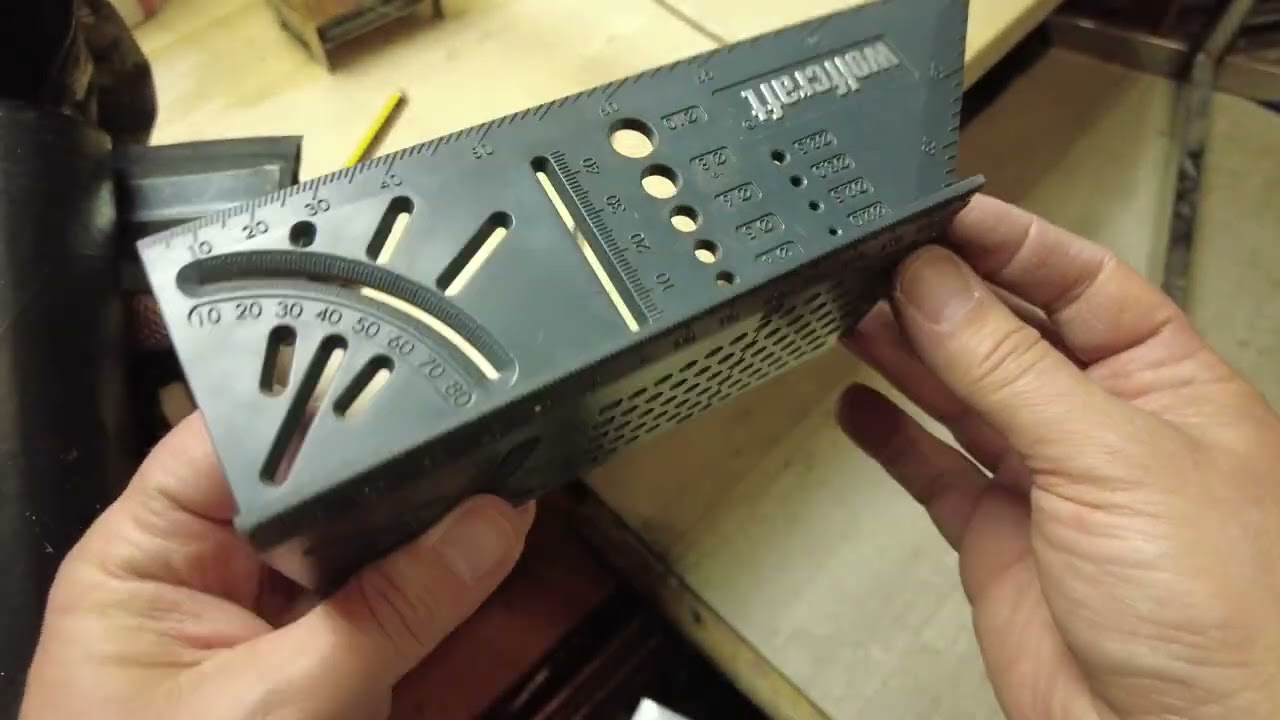 Squadra 3D Wolfcraft - Un piccolo attrezzo utile ed economico - Fai Da Te