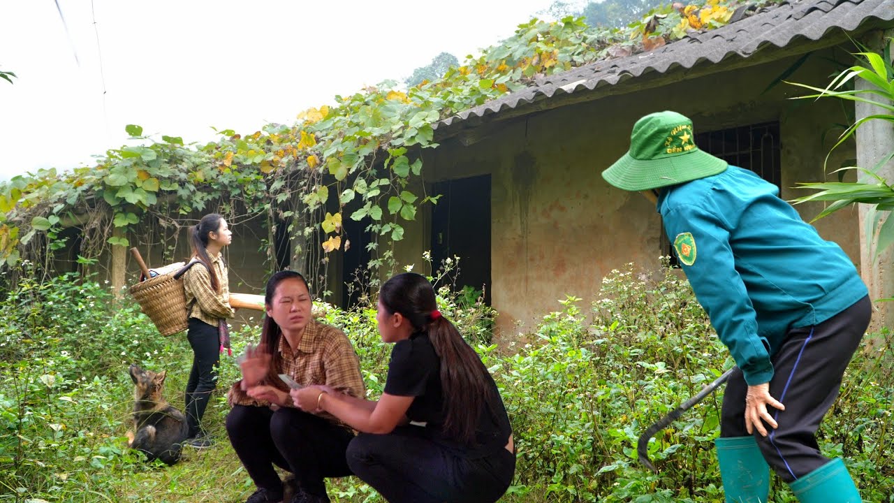 Leaving Huong’s home, Thao wanders with her beloved dog — How long will her homeless days continue?