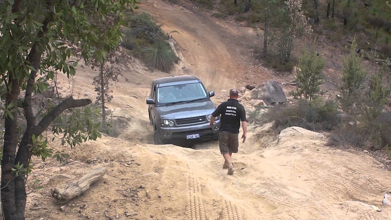 Range Rover Sport climbing at the Powerlines WA