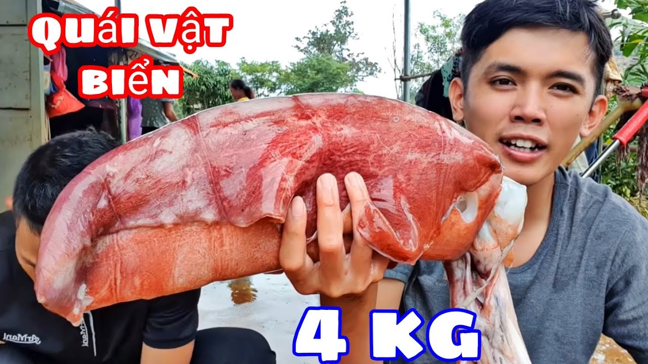 Lần Đầu Ăn Mực Lá Đại Dương Khổng Lồ 4 Kg | Thăm Nhà Anh Huân Thợ Rừng