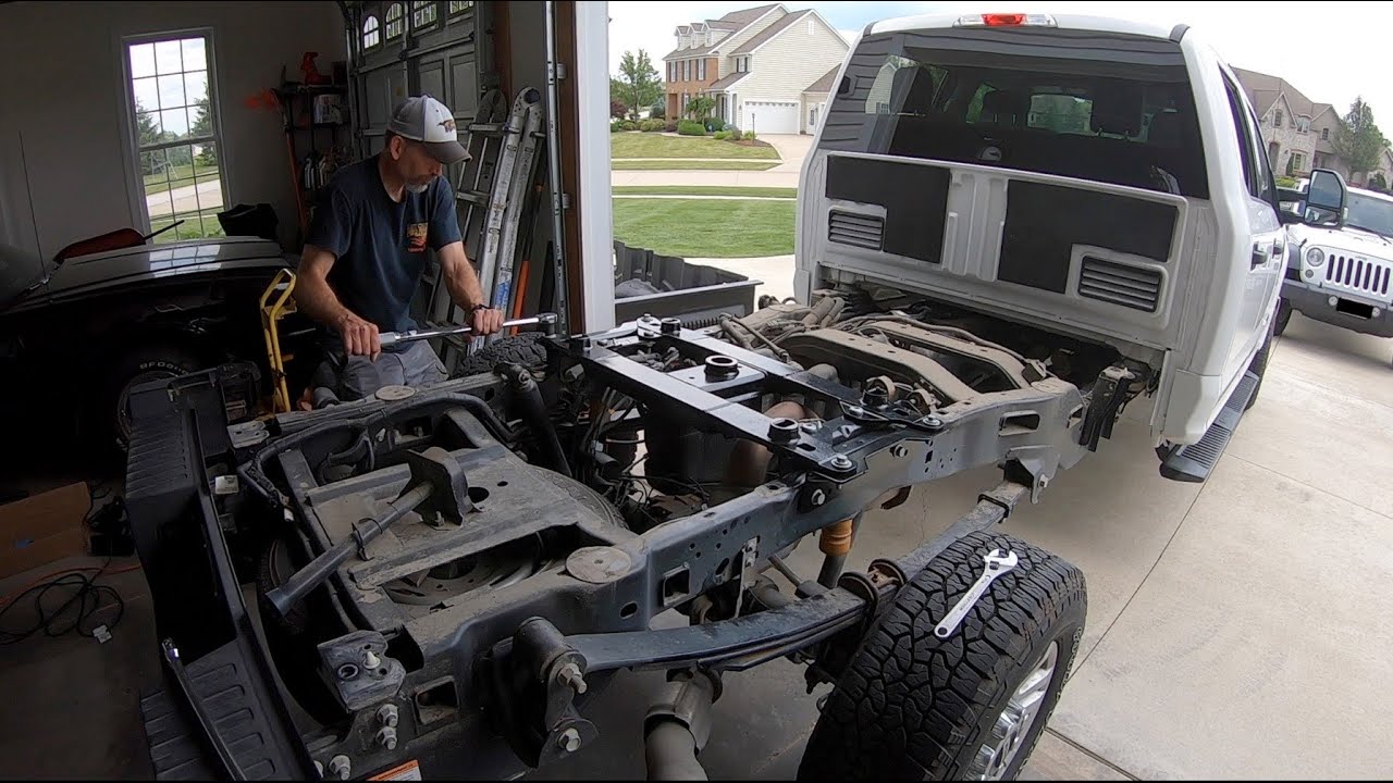 Ford OEM 5th Wheel Hitch PREP PACKAGE Install With STEP-BY-STEP Details - 2019 F250 Super Duty Truck