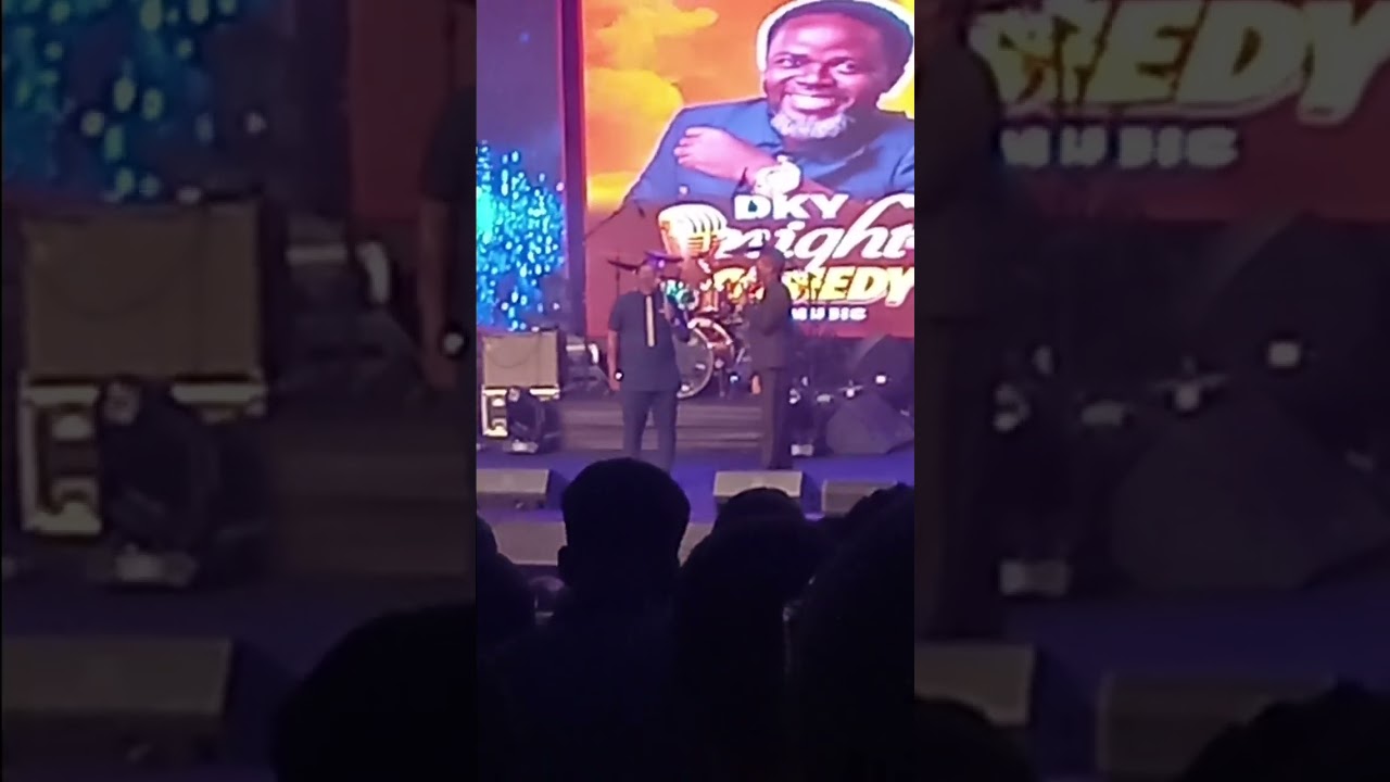 AKROBETO COMIC SIDE