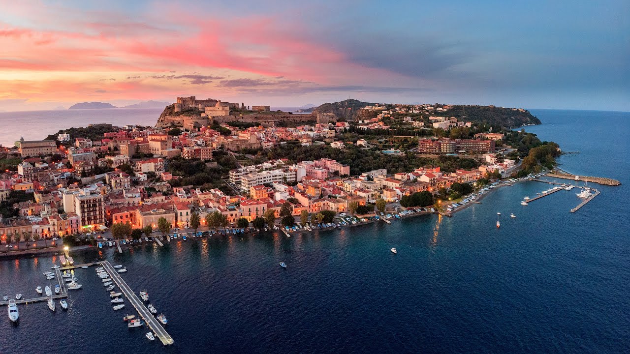 Drone Video Sicilia 2021: Sunset Milazzo, Messina.