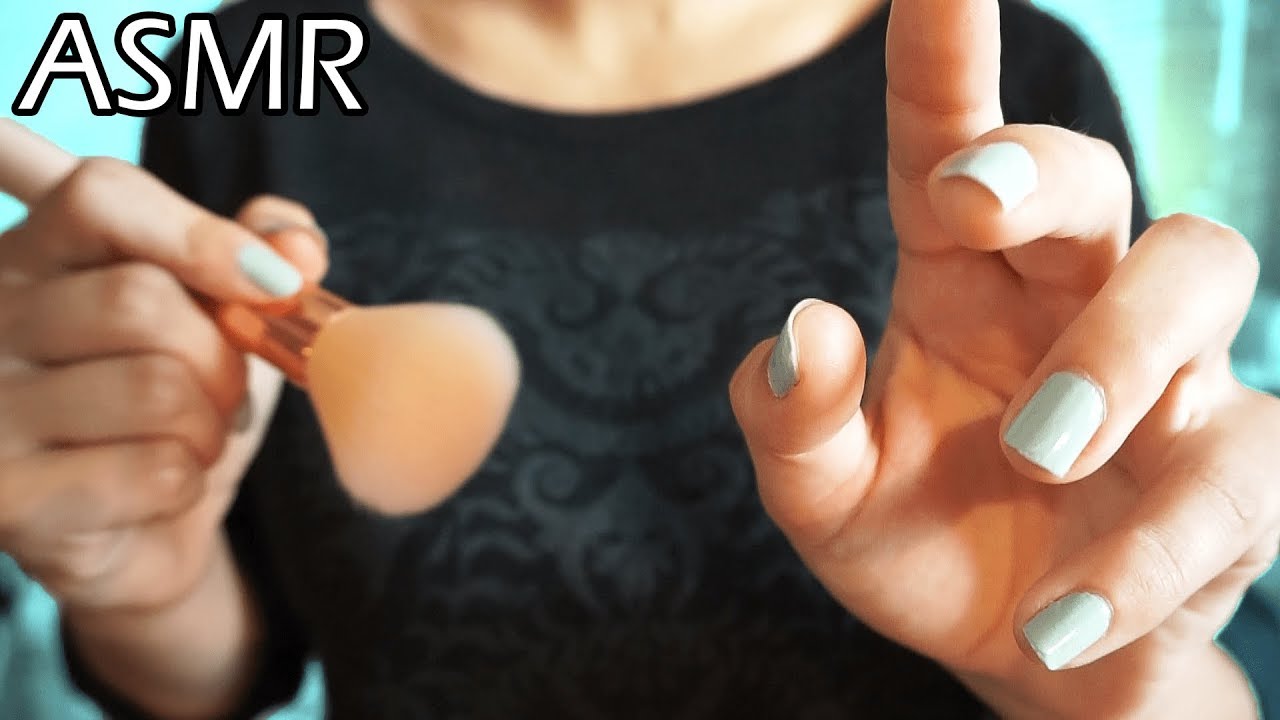 ASMR FR - Inaudible Whispering, Hand Movements & Camera Brushing | Layered