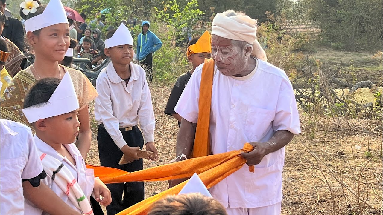 แห่พระเหวดเข้านะคอน บ้านหมองใส