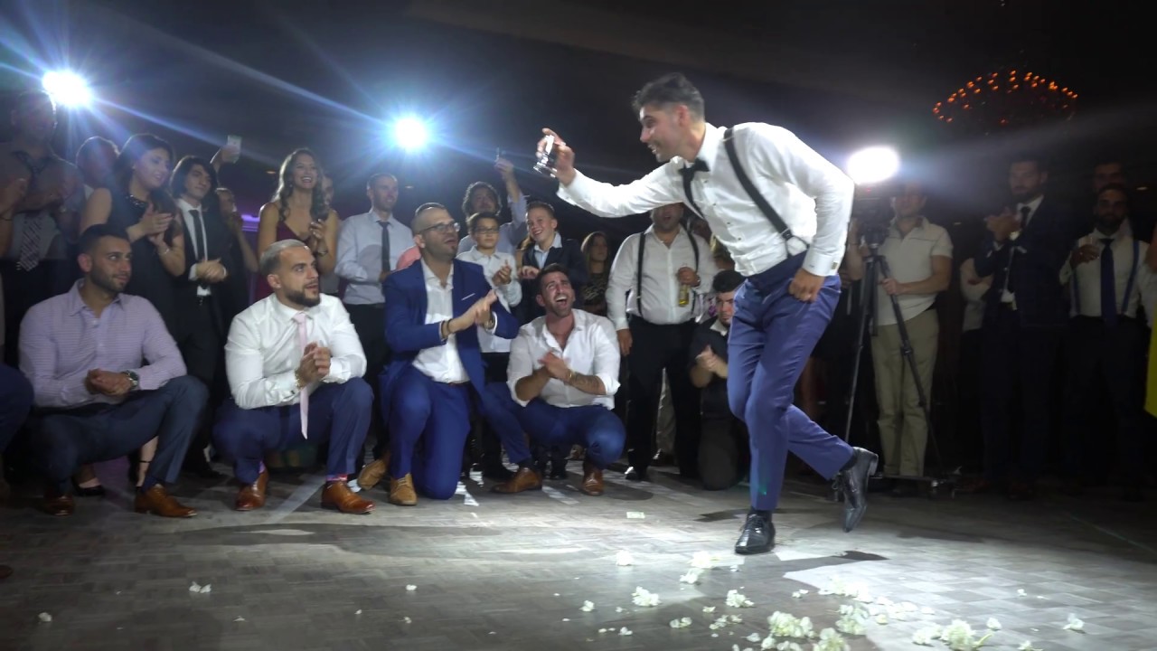 John & Areti Katsis Wedding Clip With a Guest Pro Bouzouki Player From Greece in 4K
