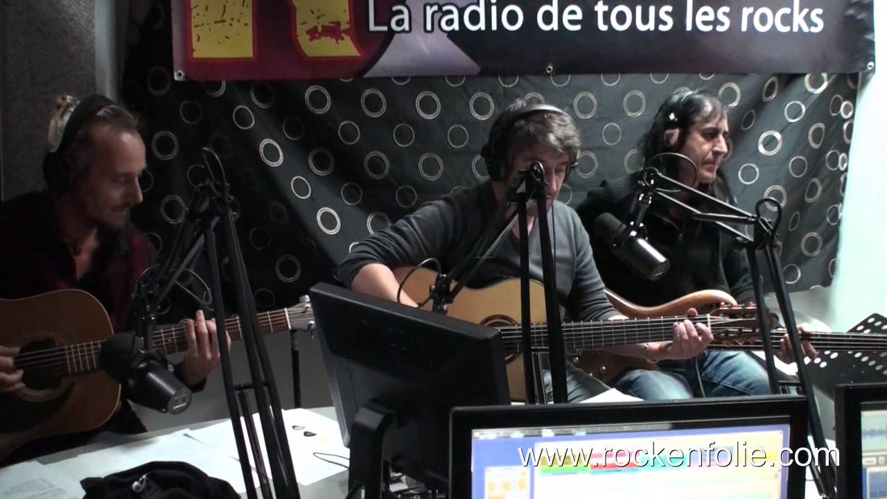 Café Bertrand / Frères Misère et Psy'cause en acoustique