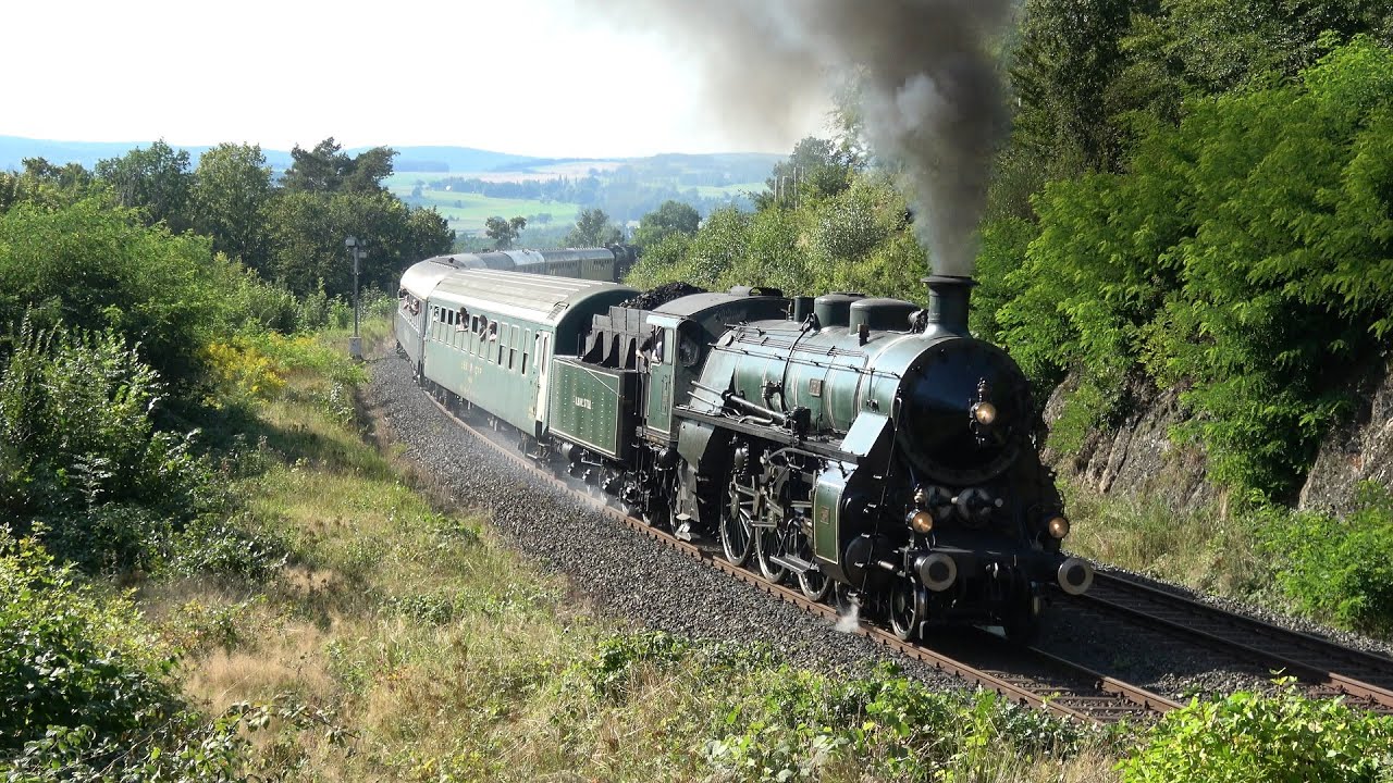 S 3/6 18 478 mit 01 202 und 52 8195 in Neuenmarkt-Wirsberg und auf der Schiefen Ebene