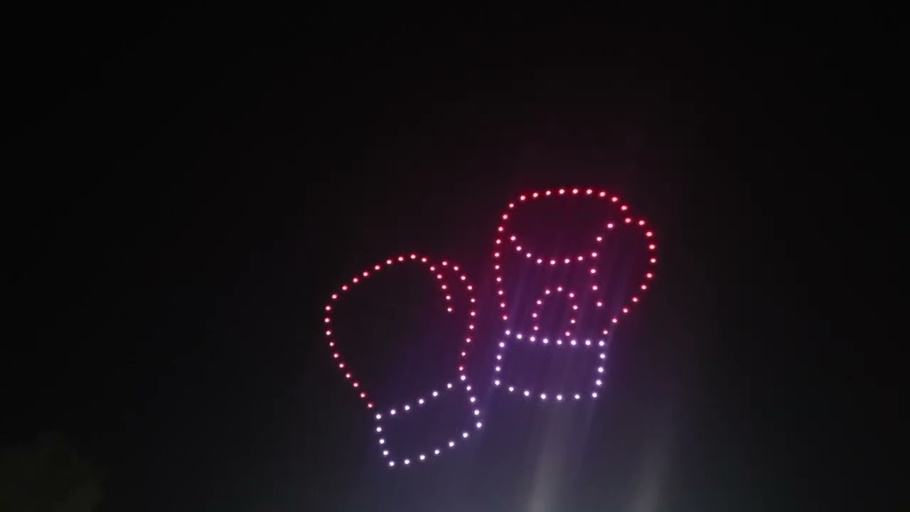 Drohnenshow in Eisenhüttenstadt (Eisenhüttenstadter Stadtfest)